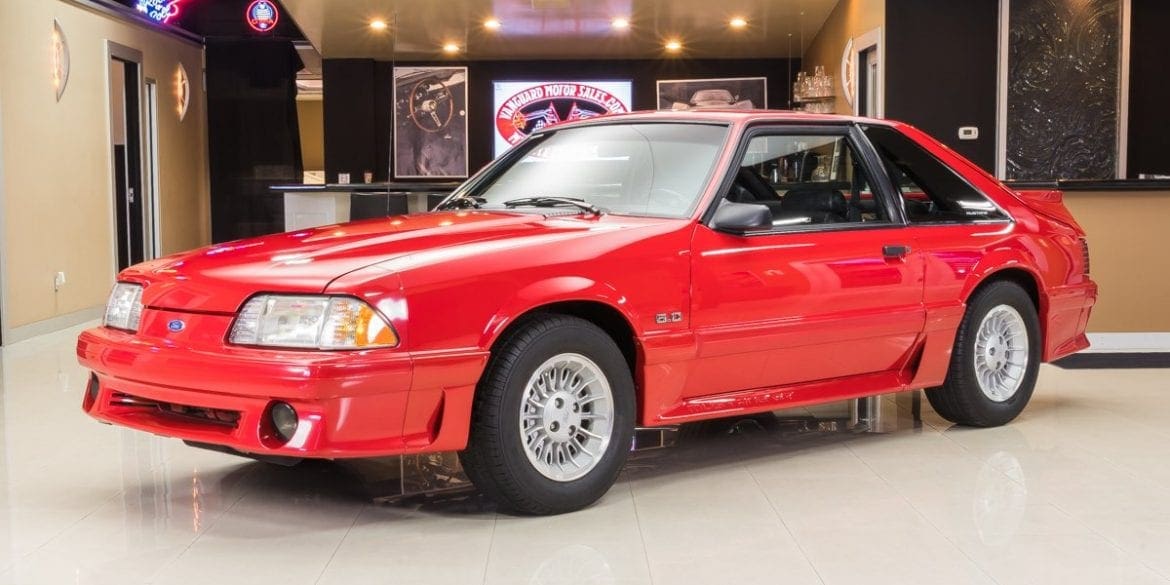 Video: 1990 Ford Mustang GT In-Depth Tour