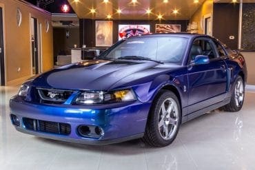 Video: 2004 Ford Mustang Mystic Chrome In-Depth Tour