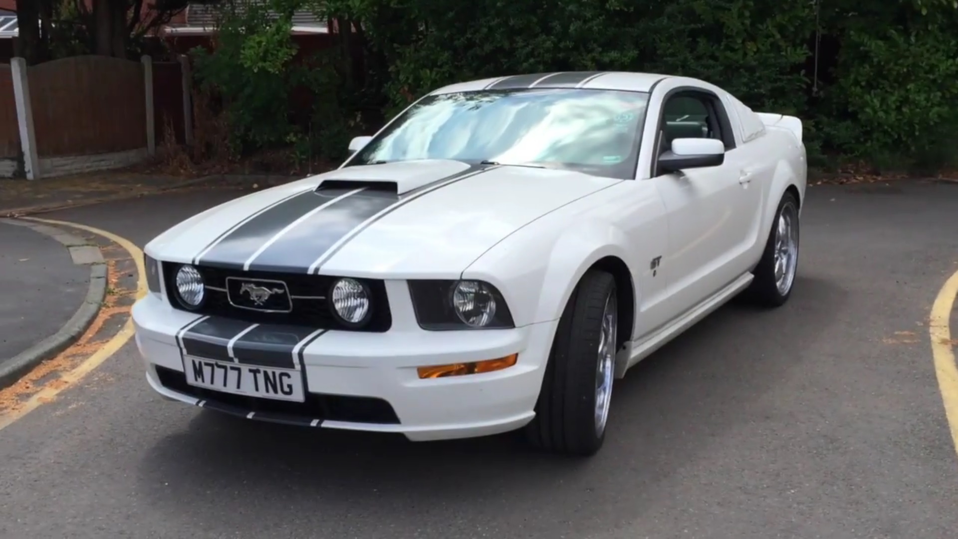 Video: Hear That V8 Engine Roar From A 2005 Ford Mustang GT!