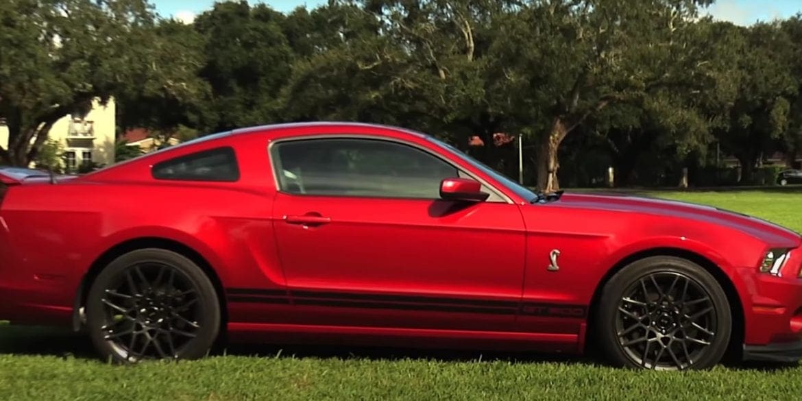 Video: 2013 Ford Mustang Shelby GT 500 Review by Voxel Group