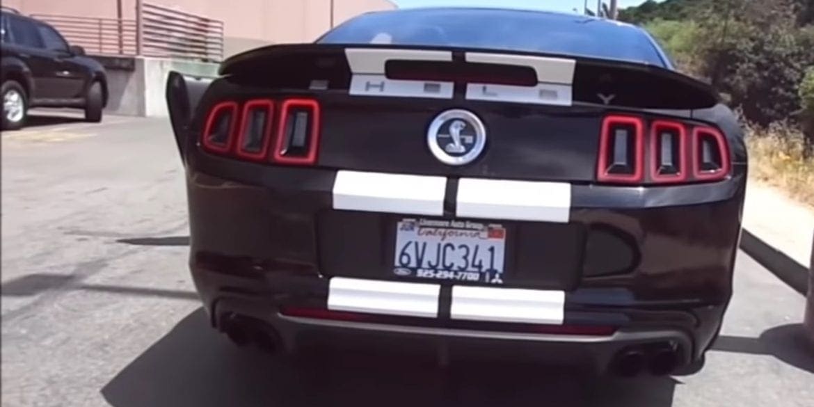 Video: 2014 Ford Mustang Shelby GT500 SVT Loud Revs + Acceleration